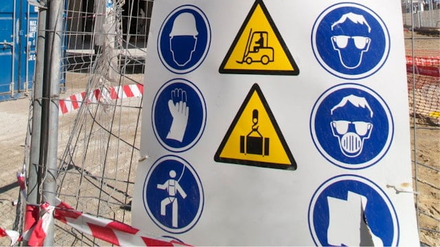 Zabezpieczenie placu budowy dzięki oznakowaniu: Tablice ostrzegawcze