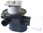 Wpust piwniczny podłogowy DN75/110 poziomy z zaworem zwrotnym, 3 dopływami DN40/50, nasadą 123x123mm i rusztem nierdzewnym K3 (300 kg)