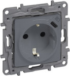 Gniazdo 2P+Z Płaskie 16 A - 250 V~ + Usb Typ C W Plakietce (Z Przesłoną, Zaciski Automatyczne) Stal, Niloe Selection