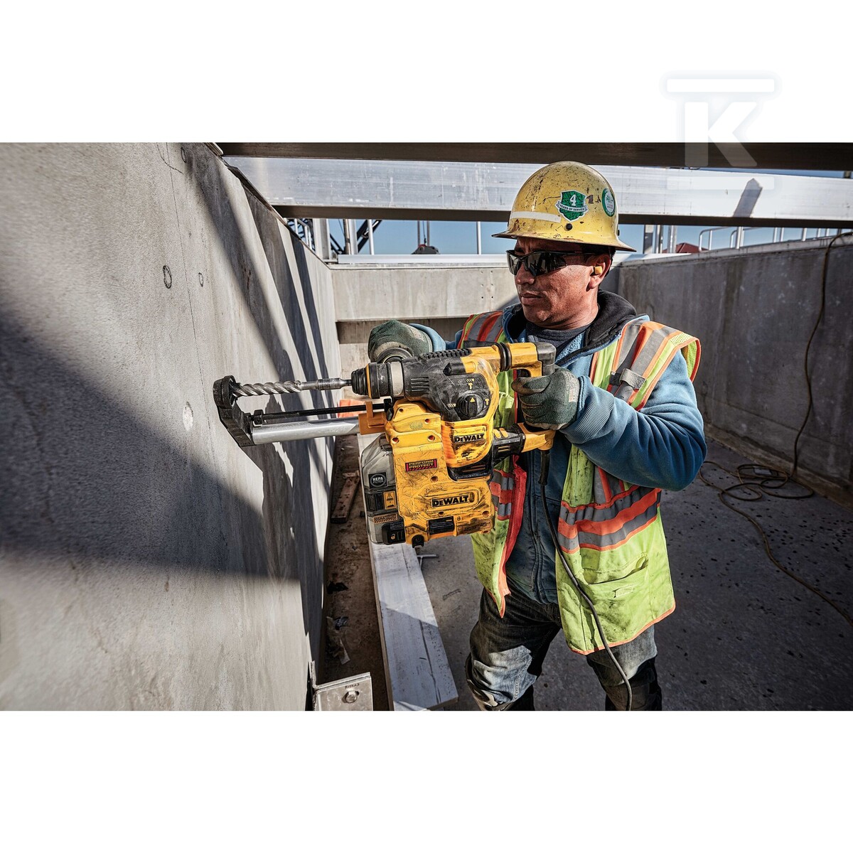 Перфоратор SDS-PLUS 30mm D25333K-QS - D25333K-QS