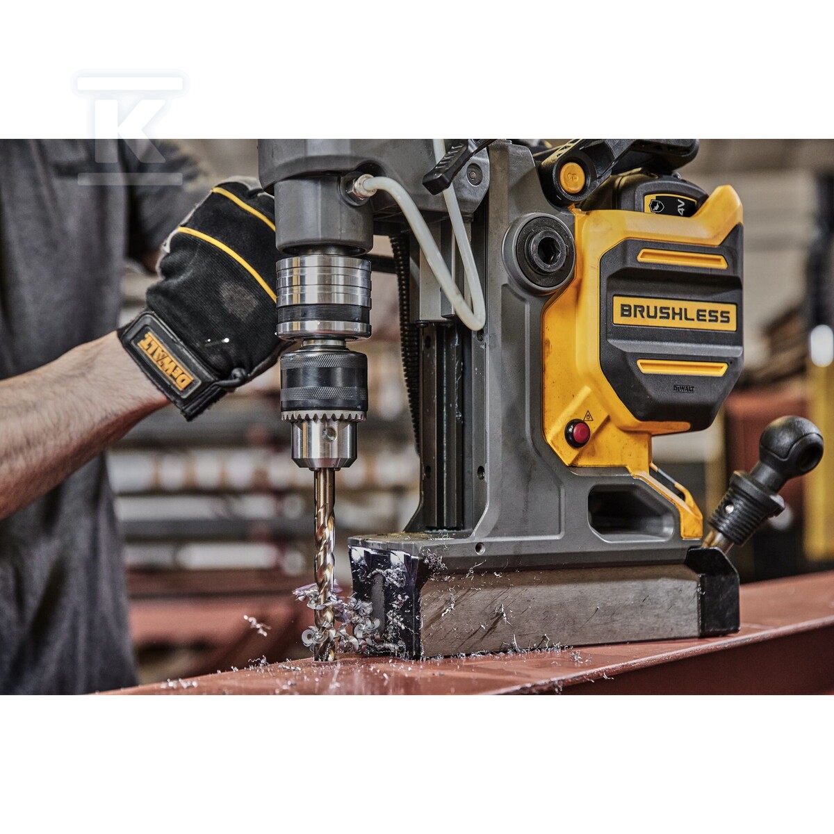 Магнітна дриль 18V XR 2 x 9Ah GFN - DCD1623X2G-QW