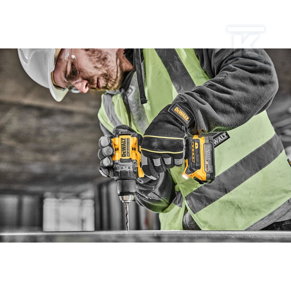 Wiertarko-Wkrętarka DEWALT XR 18V - DCD800NT-XJ