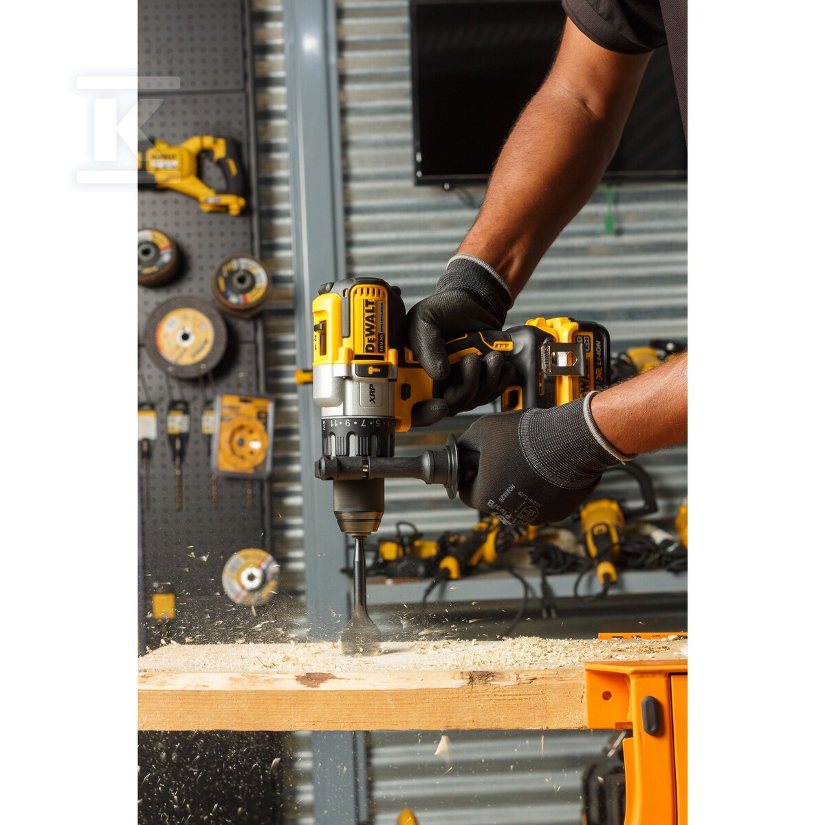 Wiertarko-Wkrętarka DEWALT XR 18V - DCD996NT-XJ