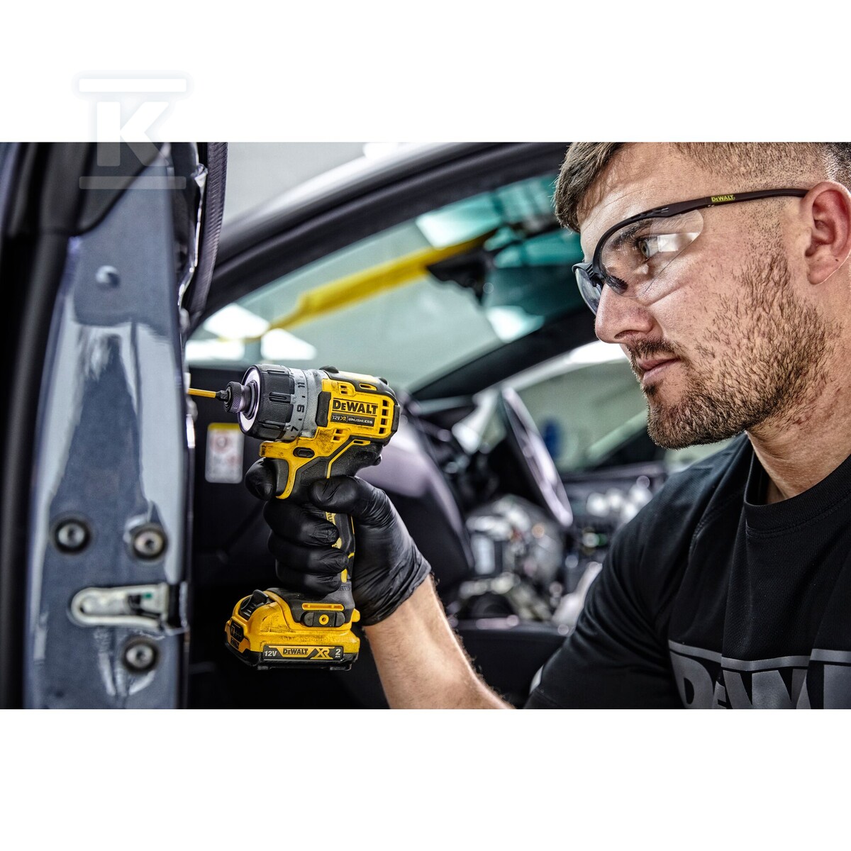 Шуруповерт DEWALT XR 12V безщітковий, - DCF601D2-QW