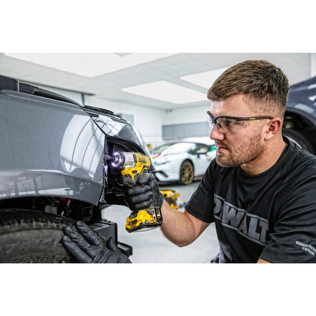 Імпульсний гвинтокрут DEWALT XR 12V - DCF801D2-QW