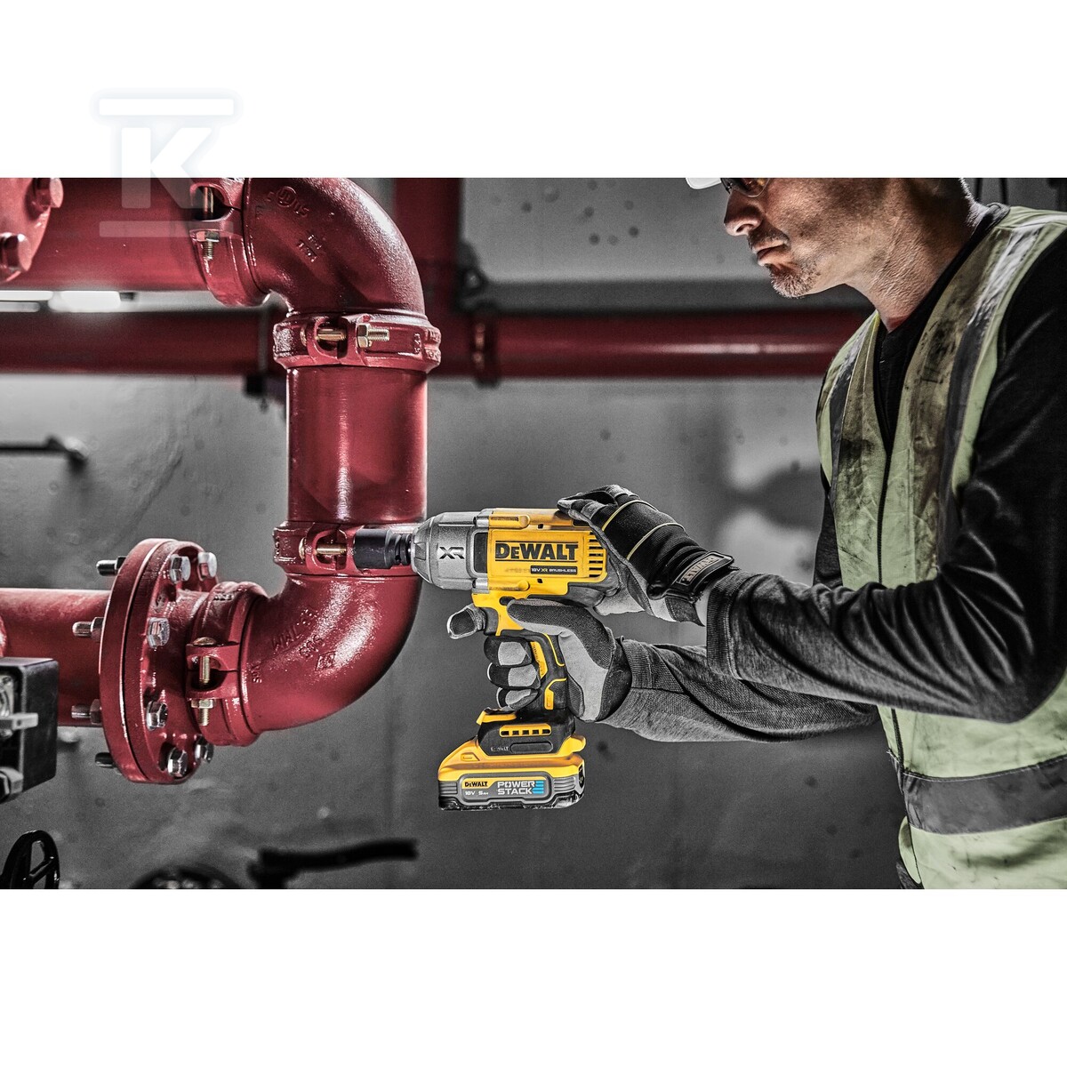 Імпульсний гайковерт DEWALT XR 18V - DCF900H2T-QW