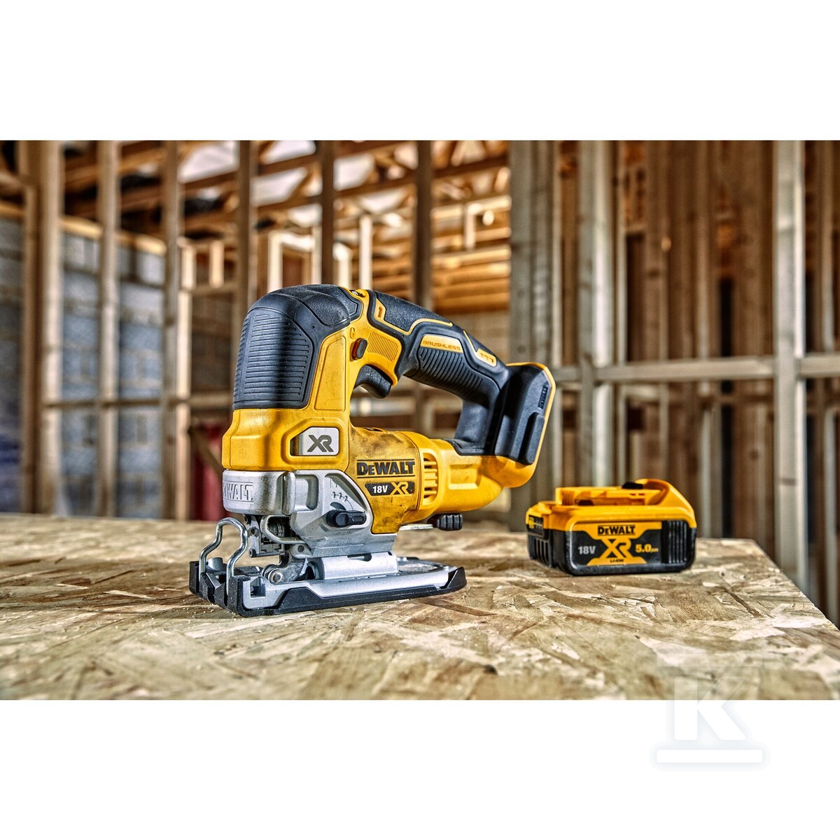 Шабельна пила DEWALT 18V XR - DCS334N-XJ