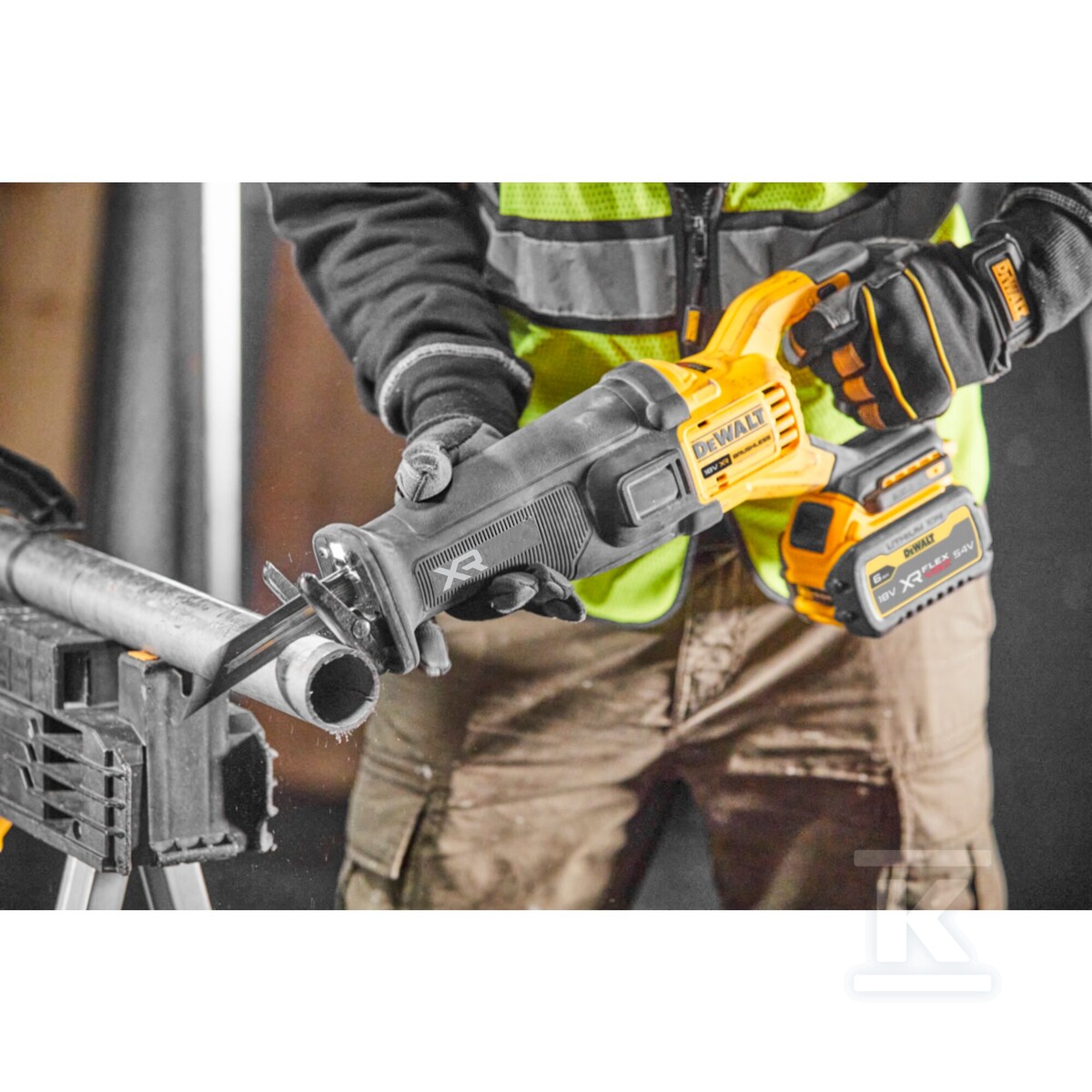 Шабельна пила FLEXVOLT ADVANTAGE DEWALT - DCS386NT-XJ