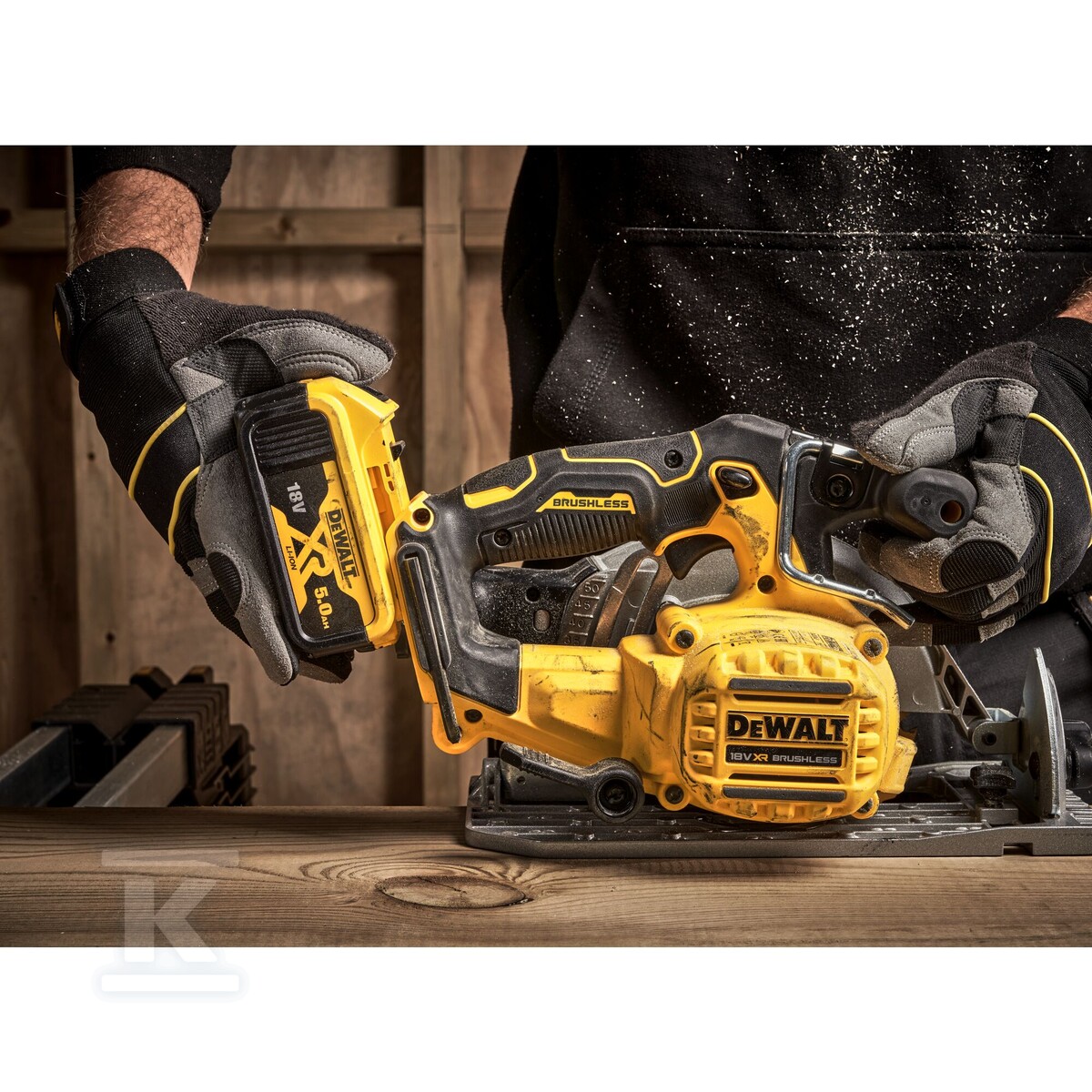 Pilarka tarczowa 165mm DEWALT 18V XR z - DCS565P2-QW