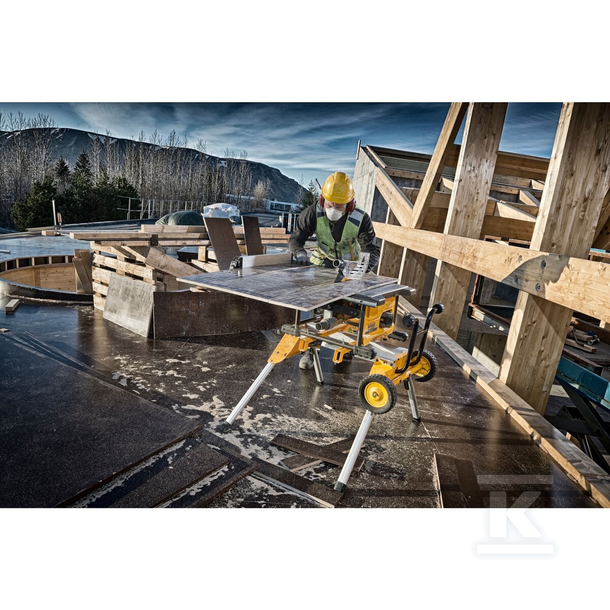 Настільна пила 210mm DEWALT 54V XR - DCS7485N-XJ