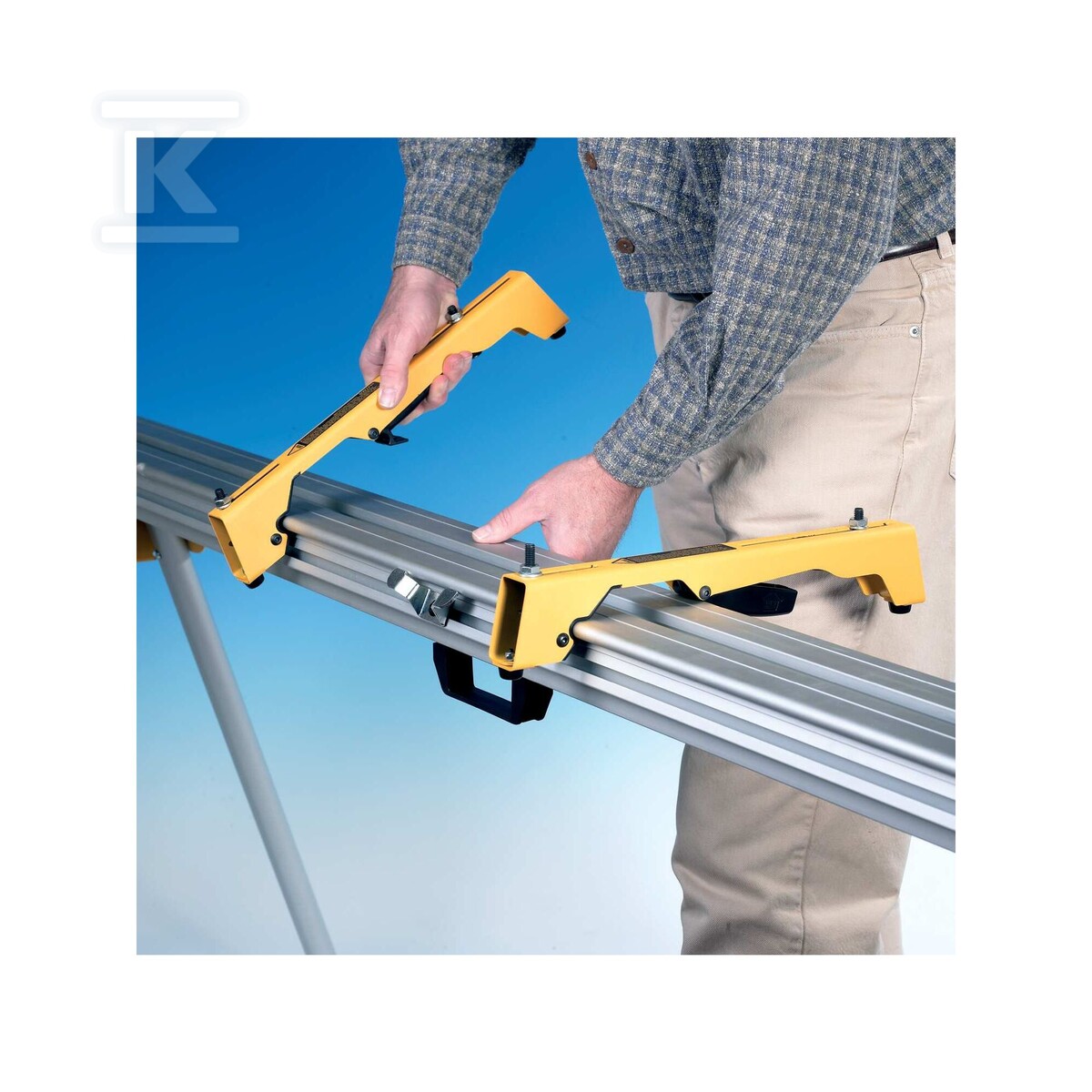 Універсальне робоче місце DE7023 для - DE7023-XJ