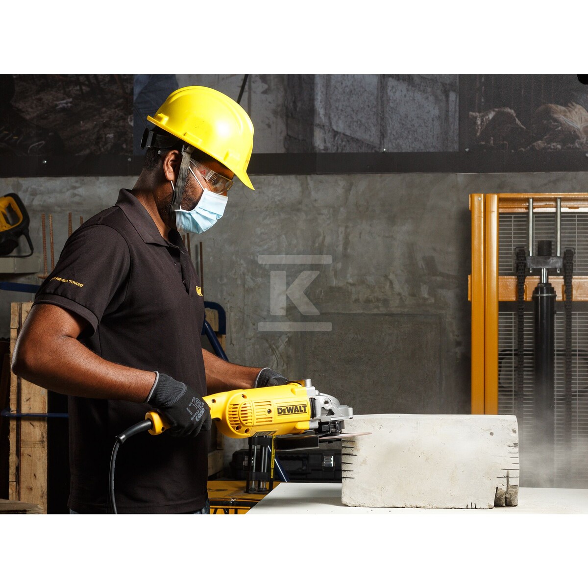 Кутова шліфувальна машина 230 мм, 2200 - DWE492-QS