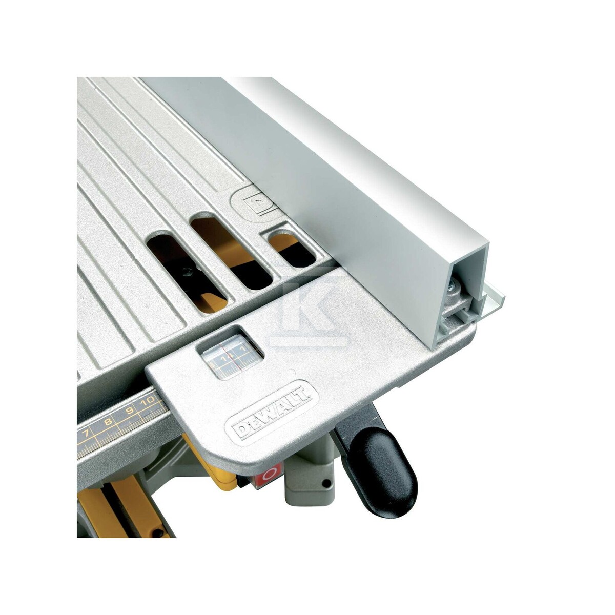 Торцювальна пила стільничного типу 305 - D27111-QS