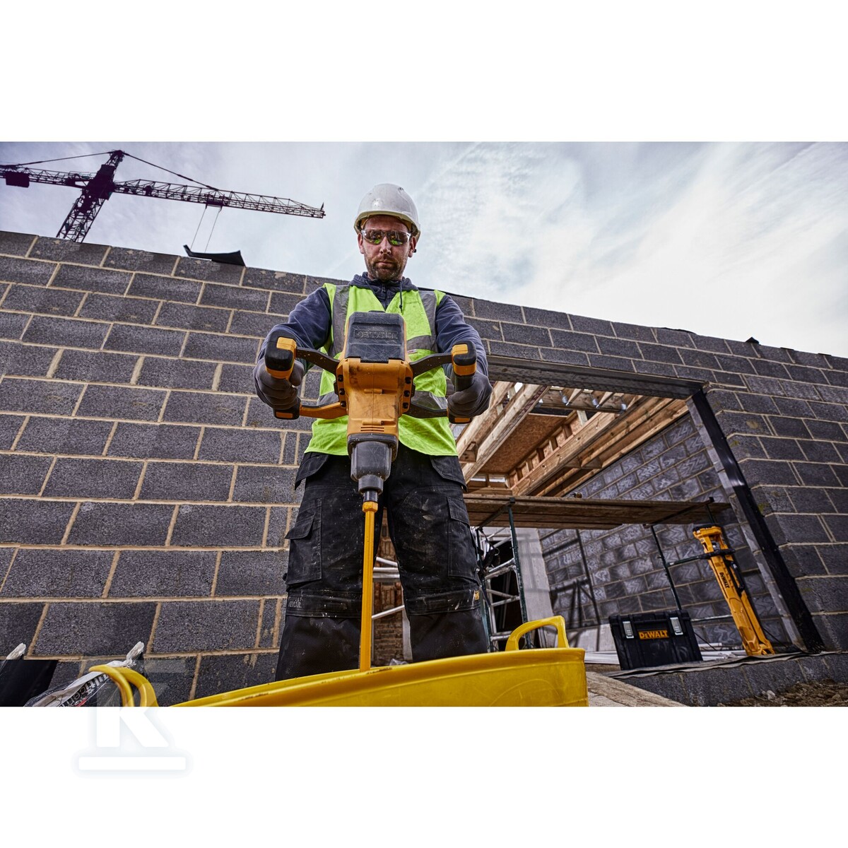 Акумуляторний змішувач 54V XR FLEXVOLT - DCD240X2-QW