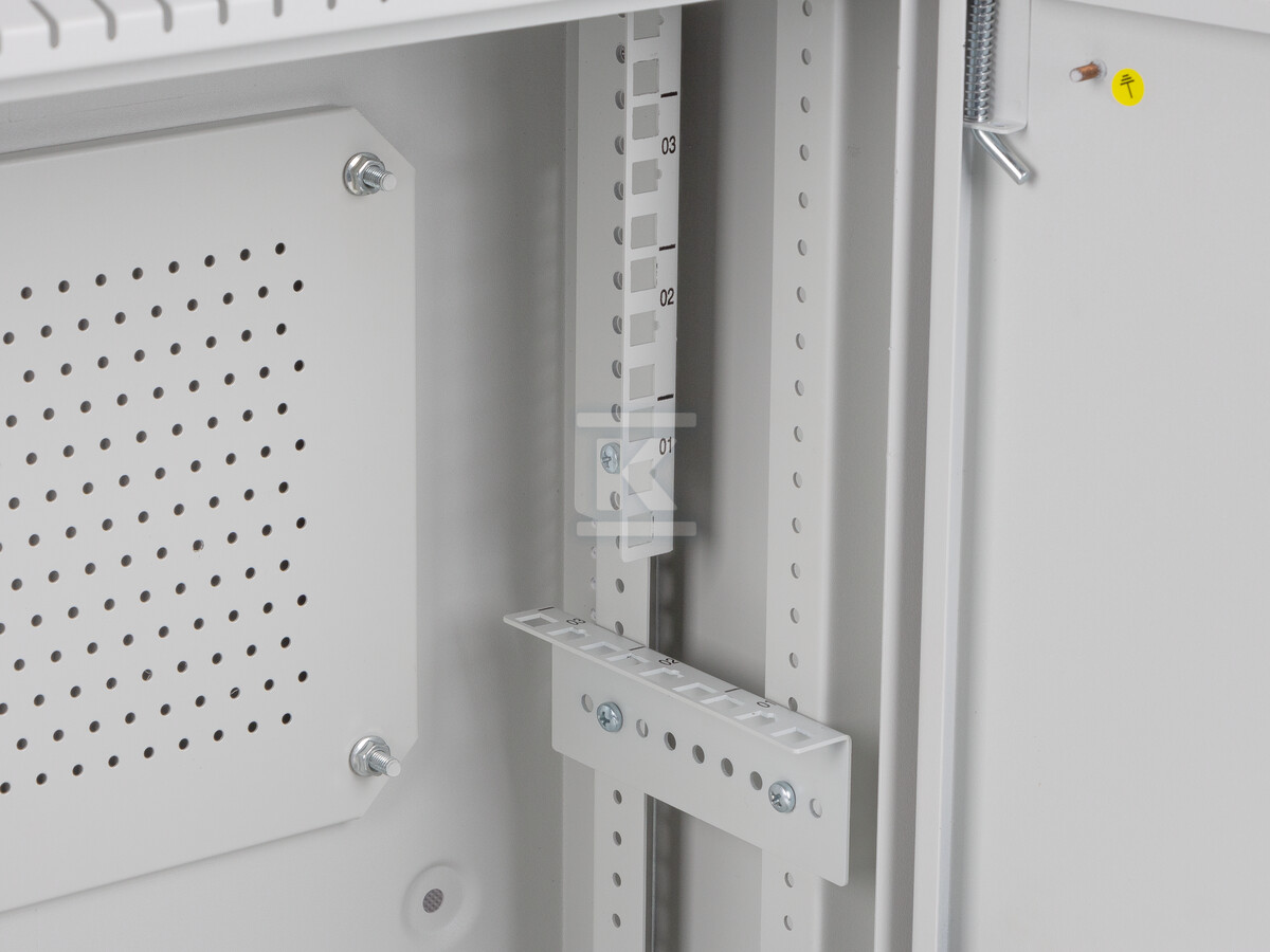 Шафа інсталяційна RACK настінна 19" - WAF1-5203-04-00S