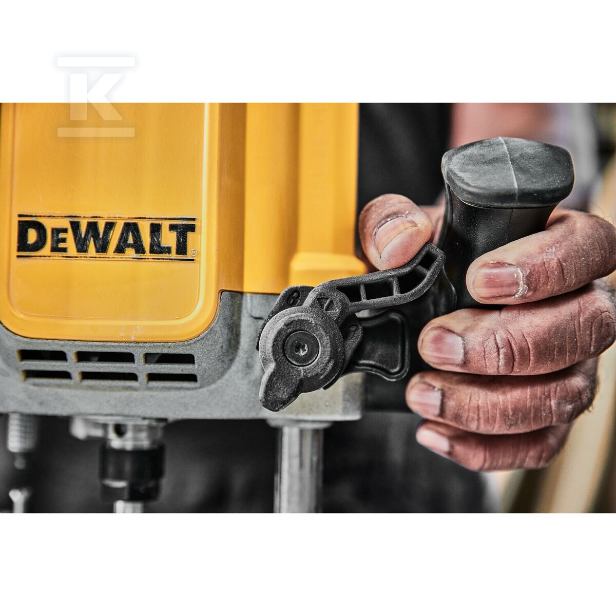 Фрезер DEWALT 2300W DWE625-QS - DWE625-QS