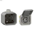 Gniazdo pojedyncze z uziemieniem 2P+Z, zaciski automatyczne, mechanizm 16A-250V~- szare, NOWE PLEXO 55 + Puszka natynkowa pojedyncza z przepustem kablowym PG20 - szara, NOWE PLEXO 55, 069551L / 069656L