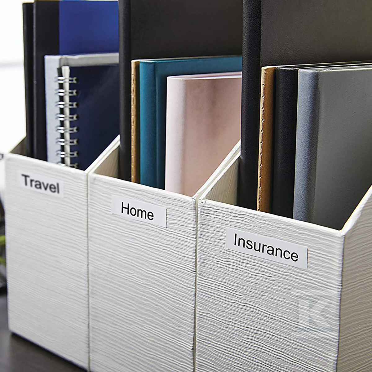 Стрічка Д1 12ммх7м, чорно-біла - S0720530