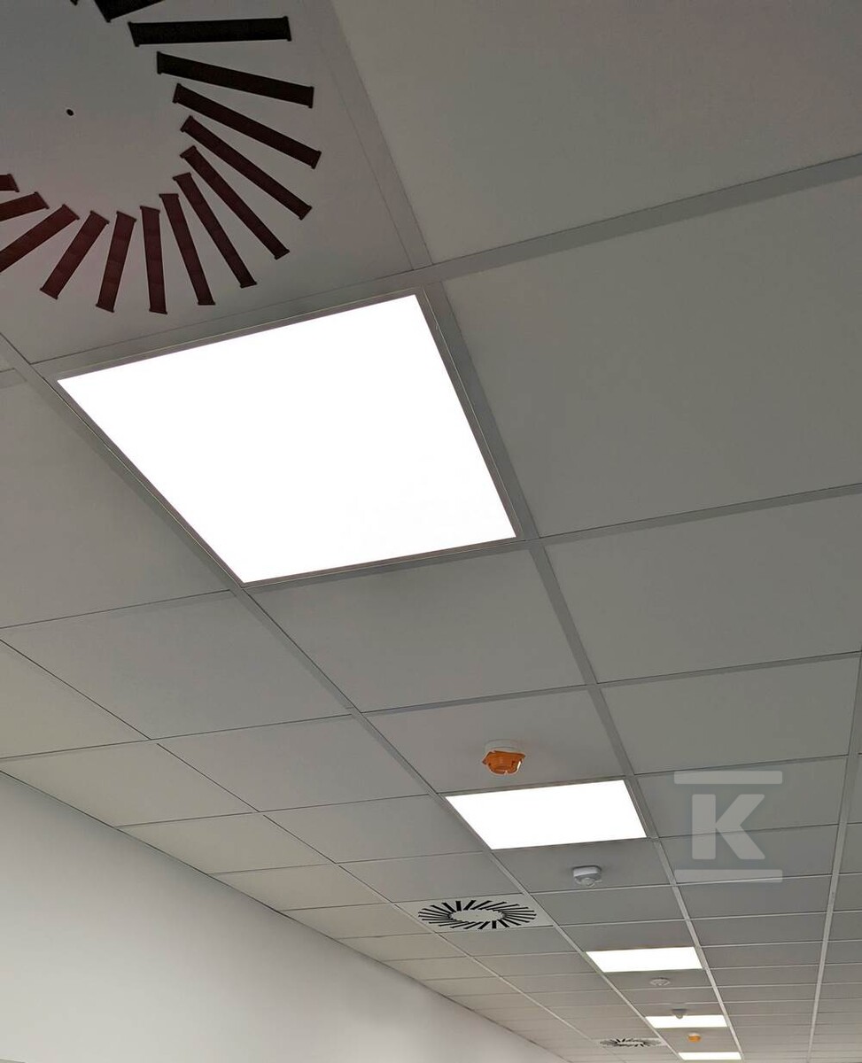 Painel LED de embutir - ASTRIS UGR - GXGP051