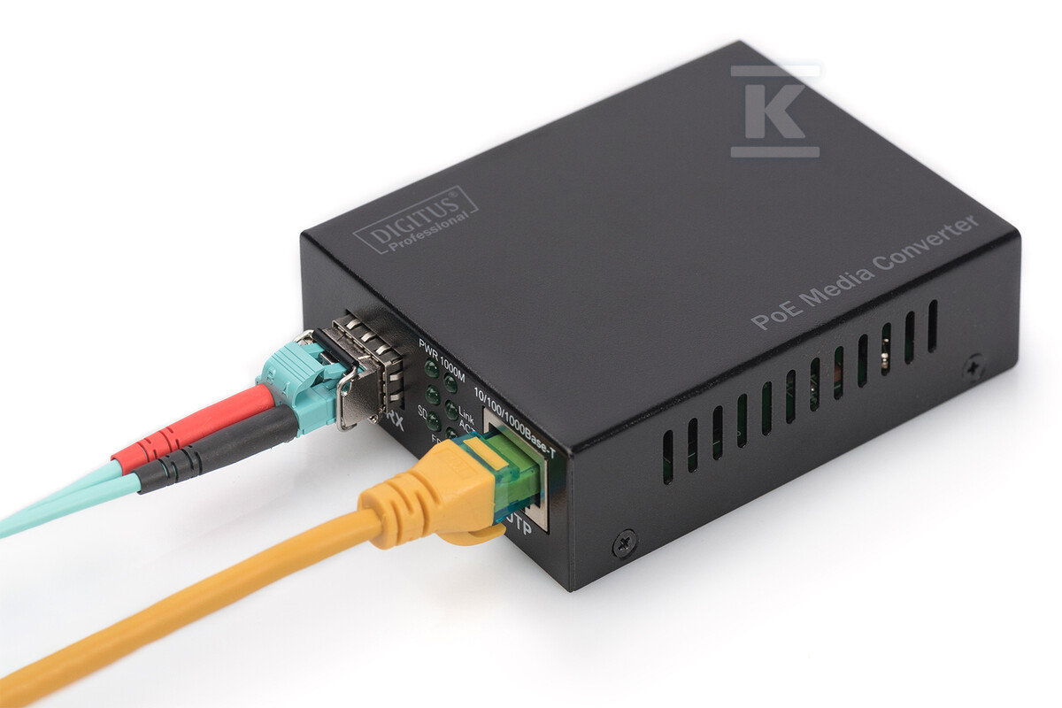 Konwerter mediów Gigabit PoE, RJ45 / - DN-82140