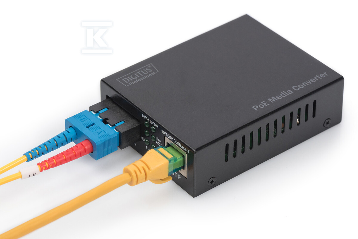 Media konwerter RJ45 10/100/1000Base-T - DN-82160