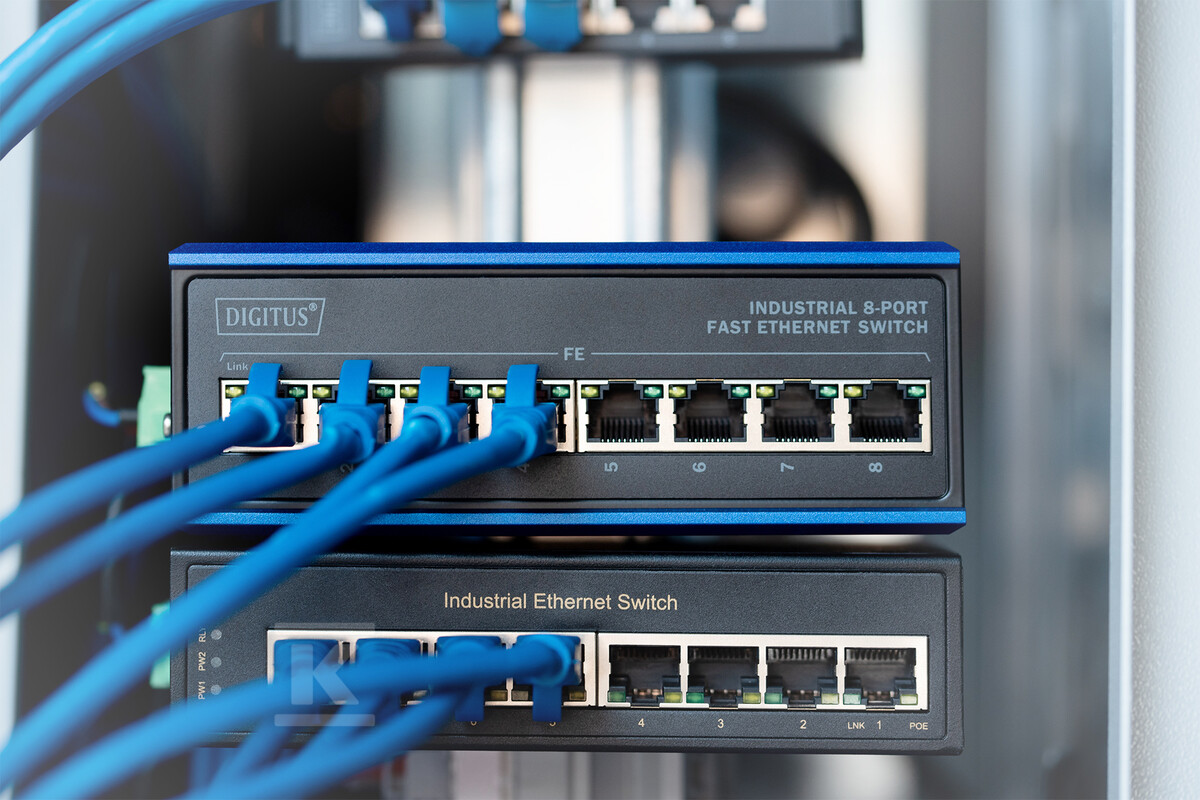 Przemysłowy switch 8x 100Base-TX DIN - DN-650106