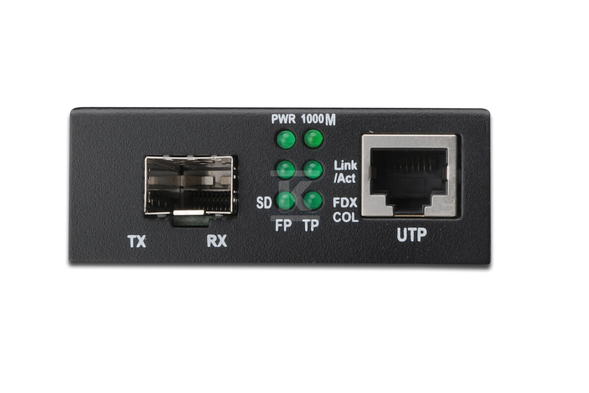 Media konwerter RJ45 10/100/1000Base-T - DN-82130