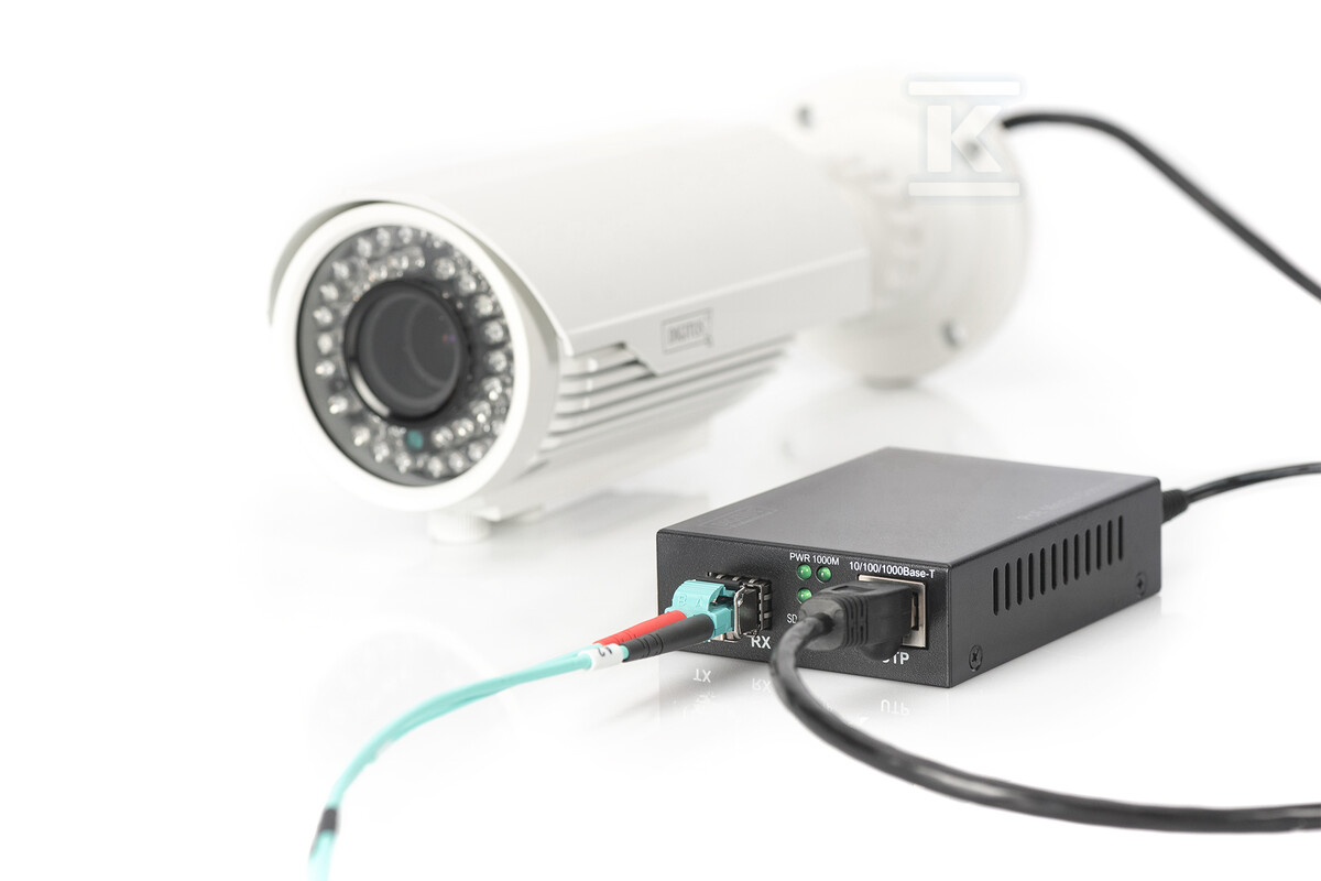 Konwerter mediów Gigabit PoE, RJ45 / - DN-82140