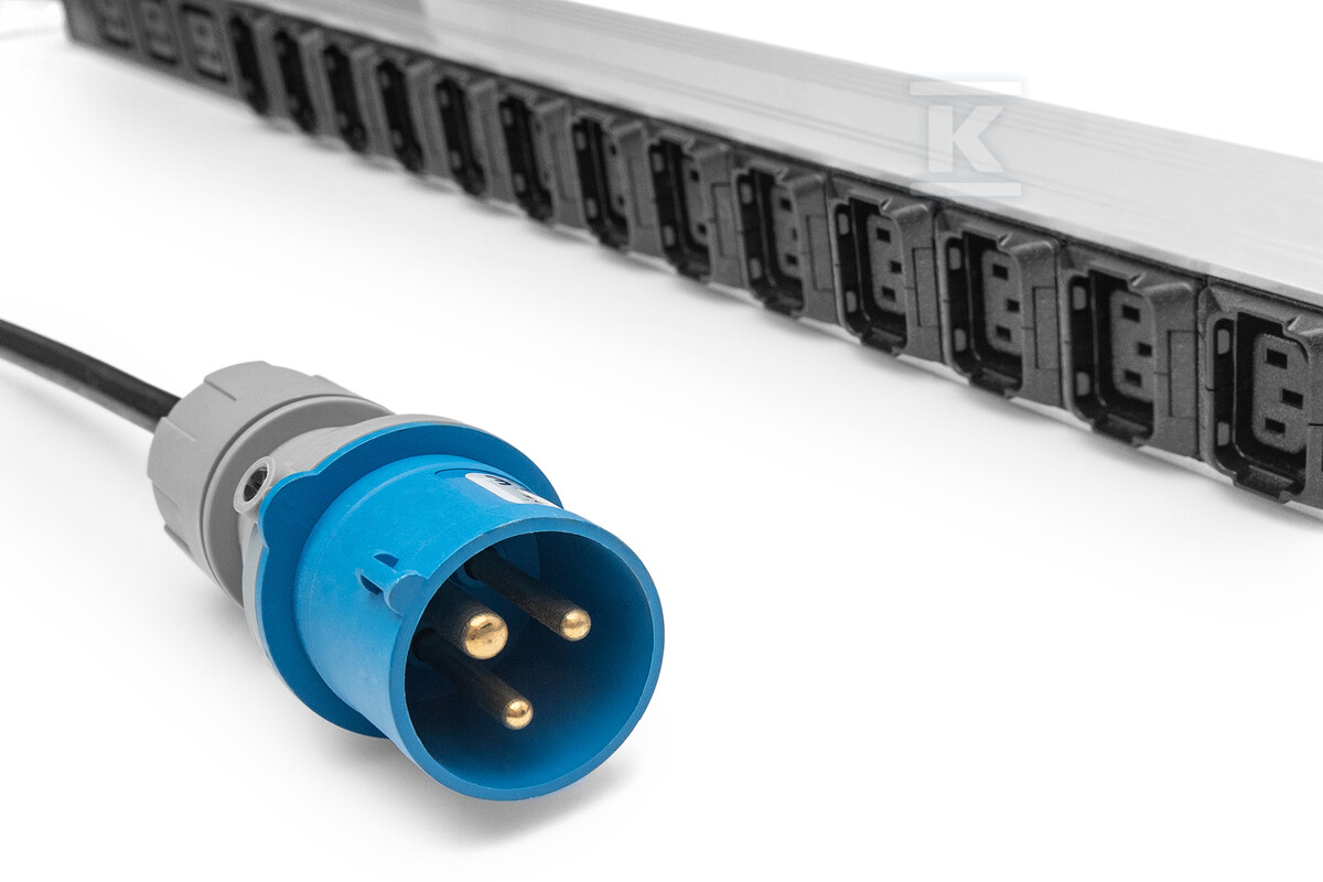 Listwa zasilająca PDU 0U, wtyk IEC - DN-95450