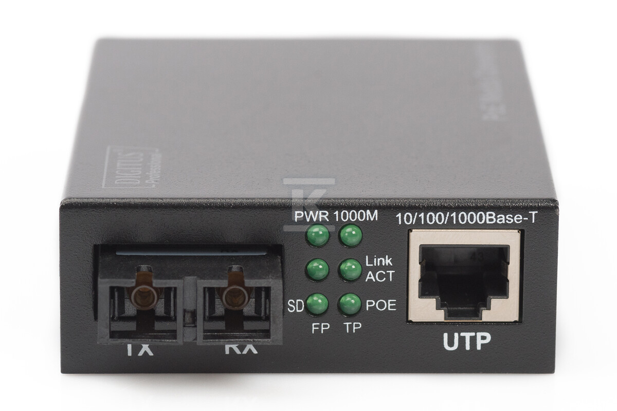 Konwerter mediów Gigabit PoE, RJ45 / - DN-82150