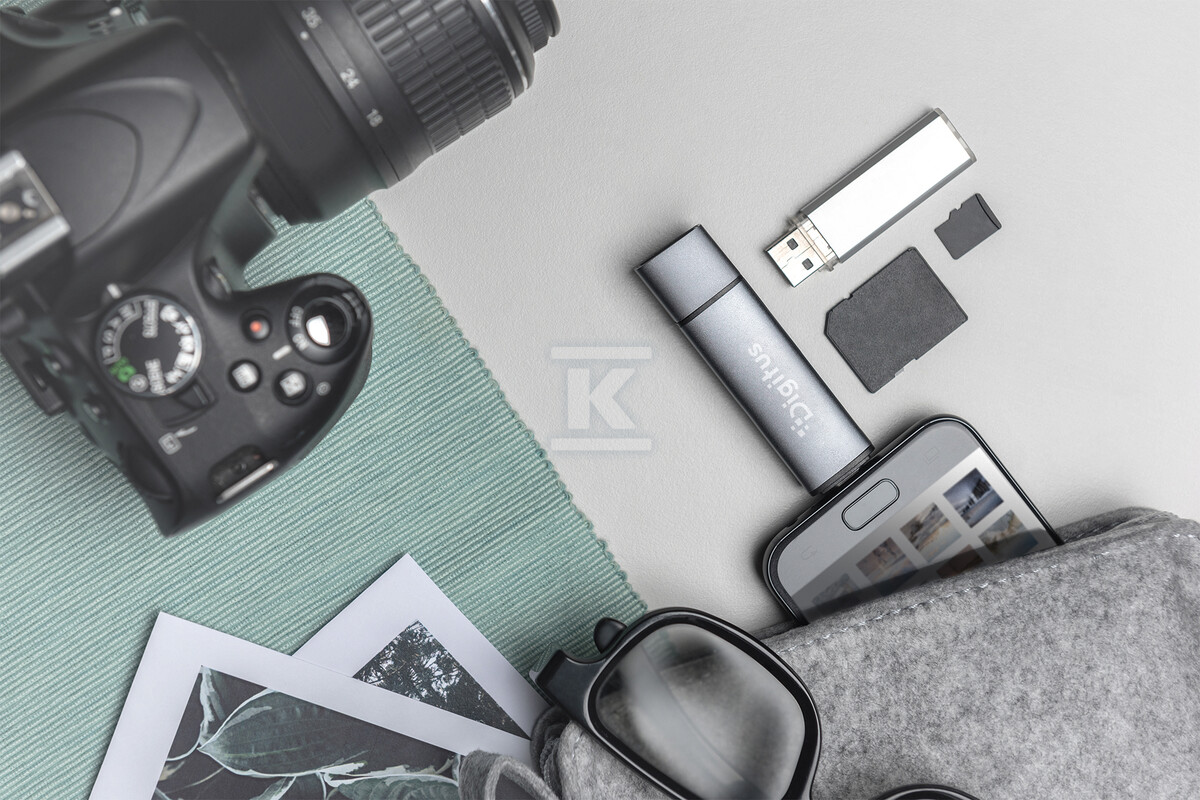 Czytnik kart 3-portowy USB Typ C/ USB - DA-70886