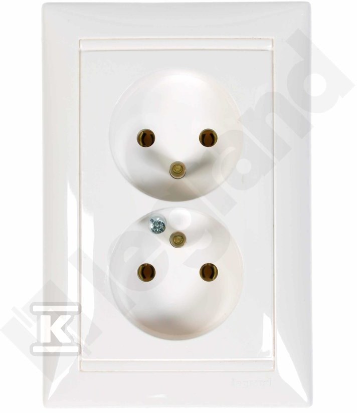 Gniazdo 2x2P+Z biała Valena - 770077