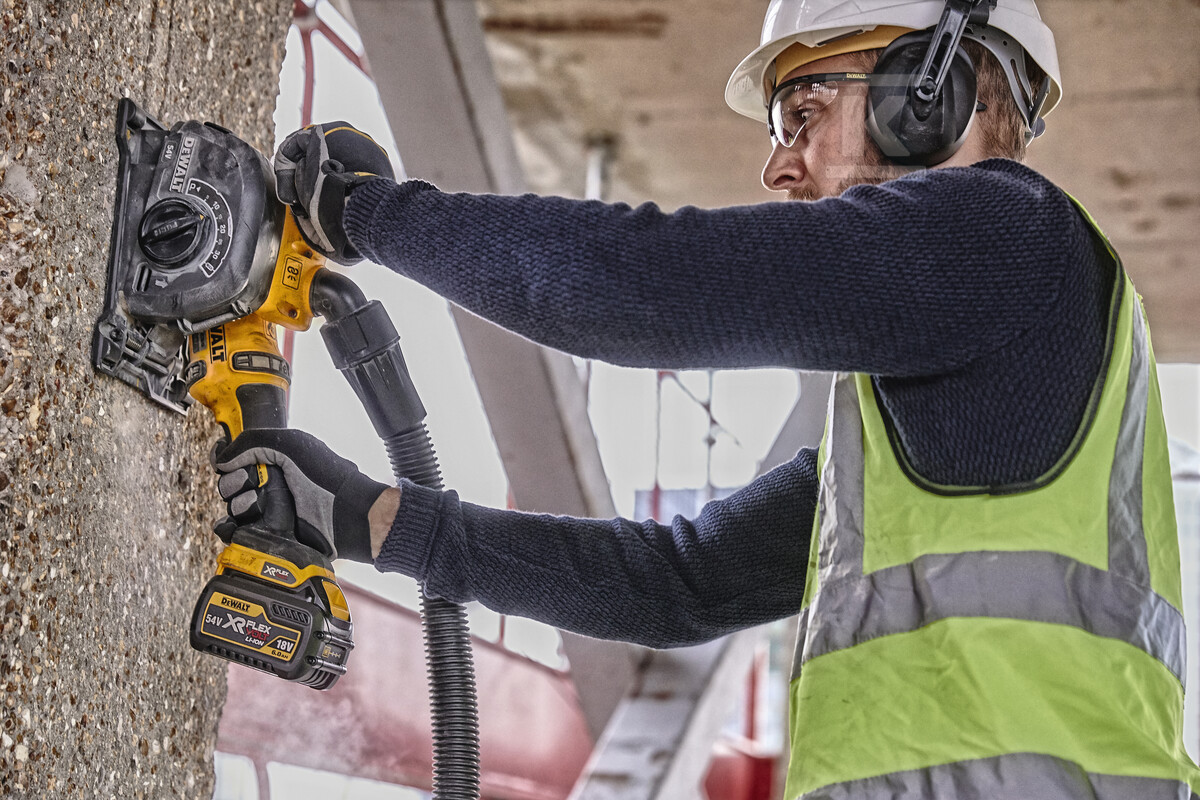 Bruzdownica FLEXVOLT DEWALT 54V XR - DCG200NT-XJ