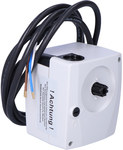 Actuator cu adaptor