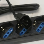 UPS PDU adapter input IEC output 3 x Schuko