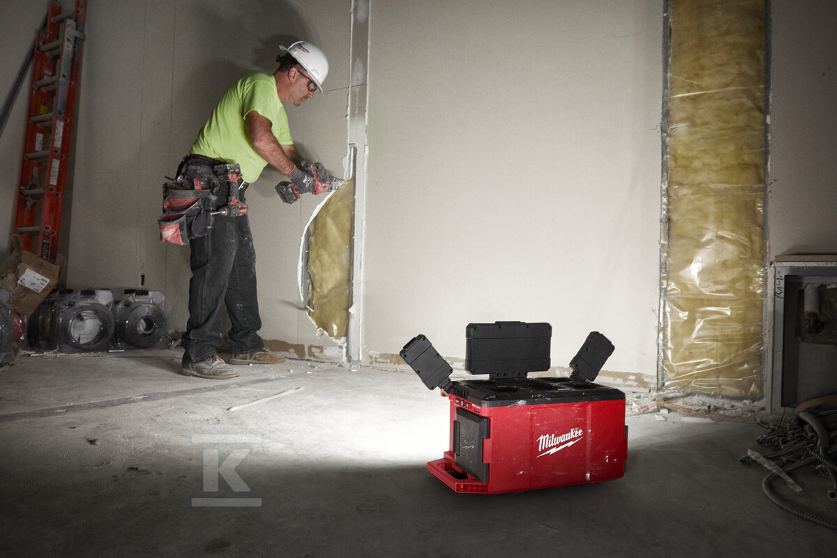 Lampa do oświetlania strefowego PACKOUT - 4933478120