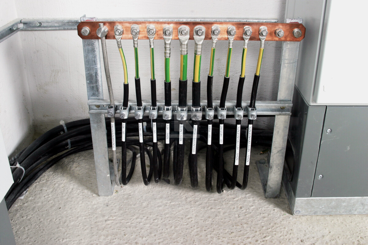 Промислова шина вирівнювання на - 472237