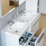 Chrome 1200 two-chamber washbasin, white, with holes