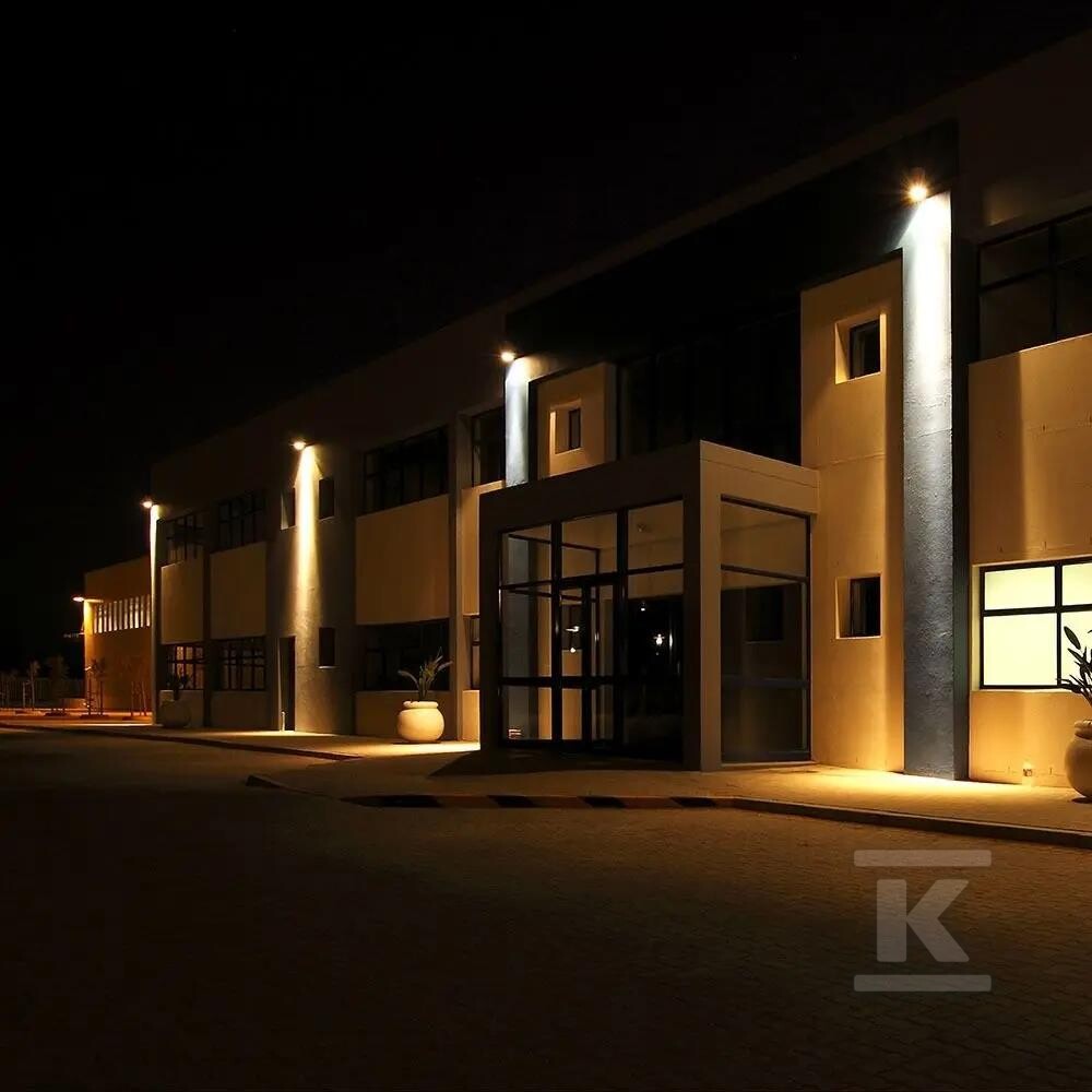 Naświetlacz LED V-TAC 20W SMD E-series - 215950