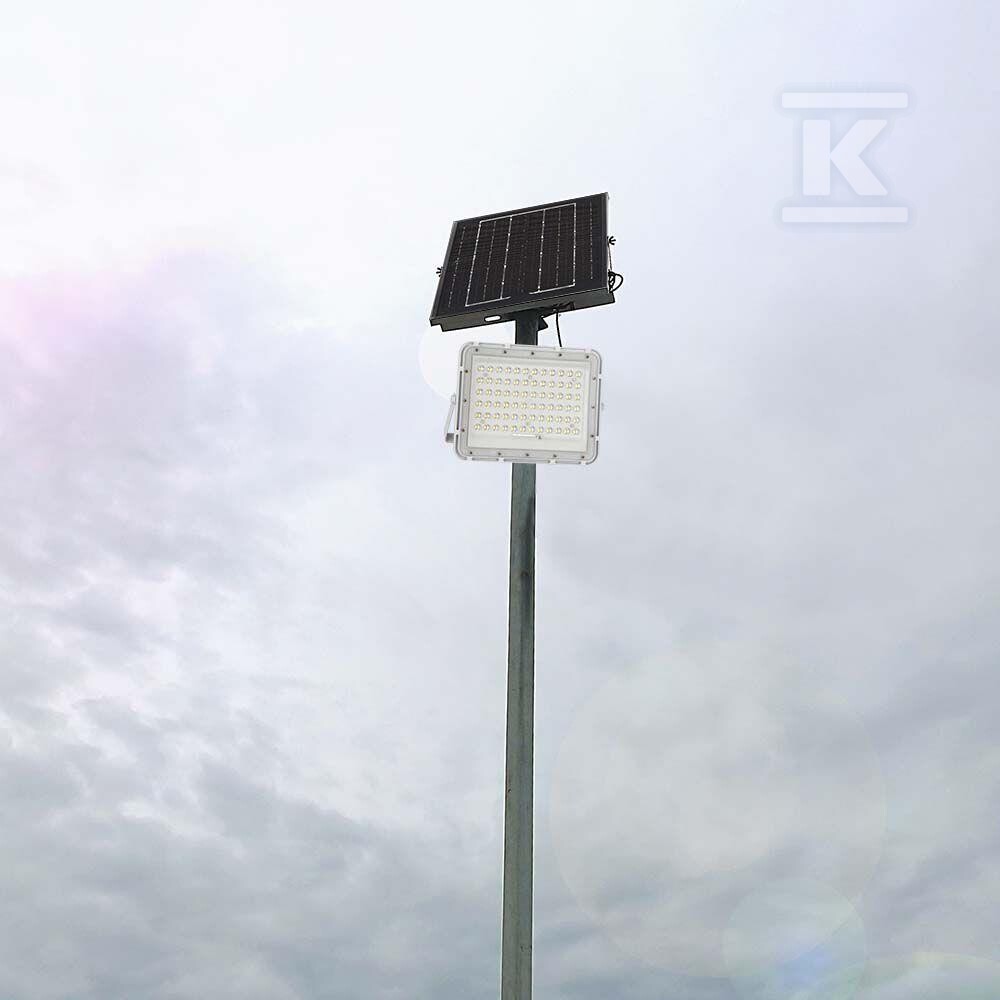 Naświetlacz LED solarny V-TAC 15W pilot - 7843
