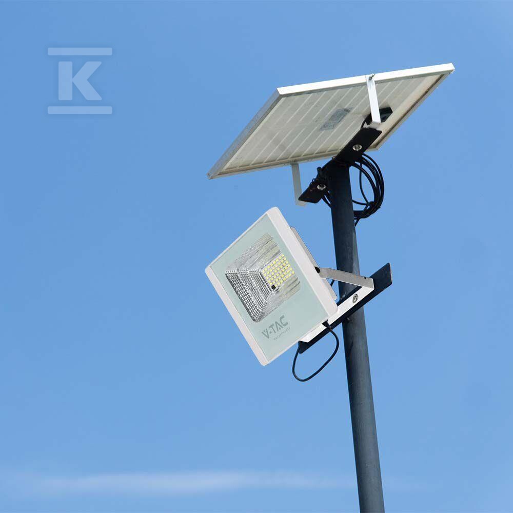 Naświetlacz LED solarny V-TAC 40W biały - 10413