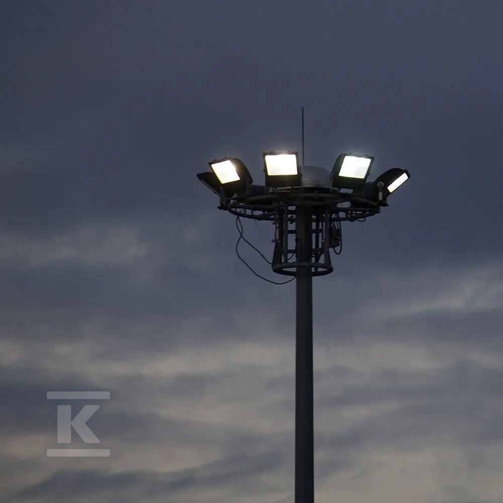 Naświetlacz LED V-TAC 50W G8 czarny - 20452