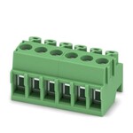 Złącze do PCB, przekrój znamionowy: 1,5 mmsup2/sup, kolor: zielony, prąd znamionowy: 8 A, napięcie znamionowe (III/2): 200 V, powierzchnia styku: Sn, sposób połączenia styku: Gniazdo, liczba potencjałów: 6, liczba rzędów: 1, liczba biegunów: 6, ilość przyłączy: 6, rodzina produktów: PT 1,5/..-PH, raster: 3,5 mm, rodzaj przyłącza: Zacisk śrubowy z pałąkiem chroniącym żyły, kształt gniazda śruby: H1L Philipps-Recess z rowkiem wzdłużnym, kierunek przyłączania przewó