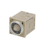 Programator czasowy wpinany,8-pin,1/16 DIN (48x48 mm),tryby: on/flicker-on/flicker-off/interval/one-shot-delay,zakres 0,05s-300h,wyjście DPDT,5 A
