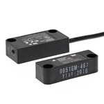 Bezdotykowy przełącznik drzwiowy D40A,1 wyjście pomocnicze,kabel 5m