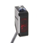 Czujnik fotoelektryczny,obudowa prostokątna,czerwona dioda LED,odbicie ograniczone,wykrywanie przezroczystego szkła,30 ± 20 mm,NPN,Light-ON/Dark-ON,kabel 2 m