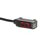 Czujnik fotoelektryczny dyfuzyjny,5-15 mm,DC,3-przewodowy,PNP,light-on,widok boczny,kabel robotyczny 2 m,montaż M2