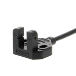 Fotokomórka w kształcie litery L,szczelina 5 mm,wyjście PNP,5-24 VDC,kabel 2 m