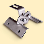 Регульований кронштейн для трапецієподібної бляхи L-100, сталь марки 1.4016