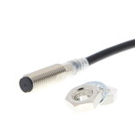 Czujnik zbliżeniowy, indukcyjny, krótkie mosiężne ciało M8, osłonięty, 3 mm, DC, 3-przewodowy, PNP NC, 2 m kabel, E2E-X3B28 2M